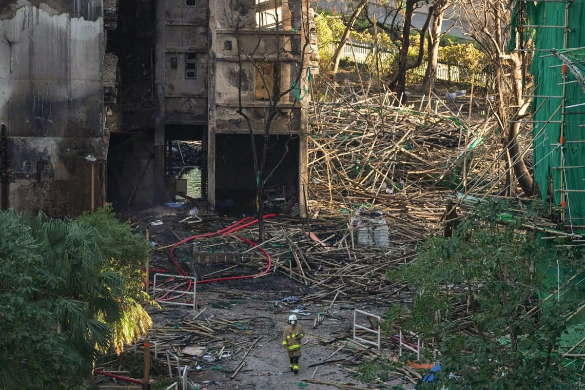 Liczba ofiar śmiertelnych pożaru w Hongkongu wzrosła do 128
