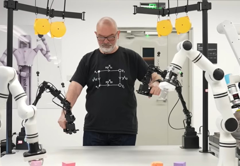 Beijing Innovation Center teaches robots to live among us